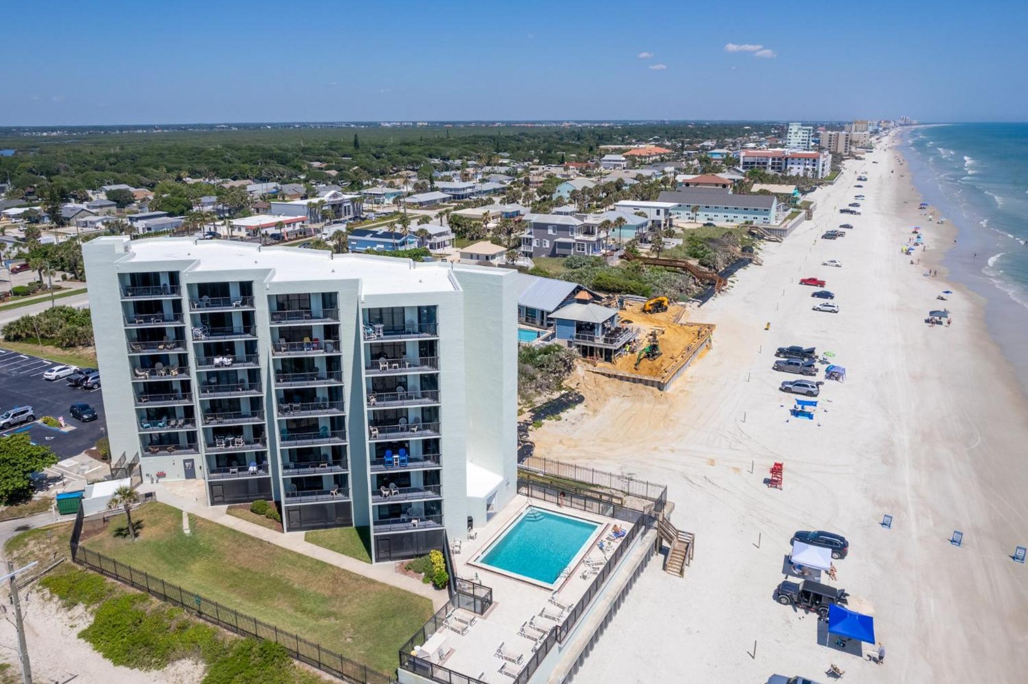 Ocean View With A Beachfront Pool At Ocean Trillium Condo ~ 403 New Smyrna Beach Eksteriør billede
