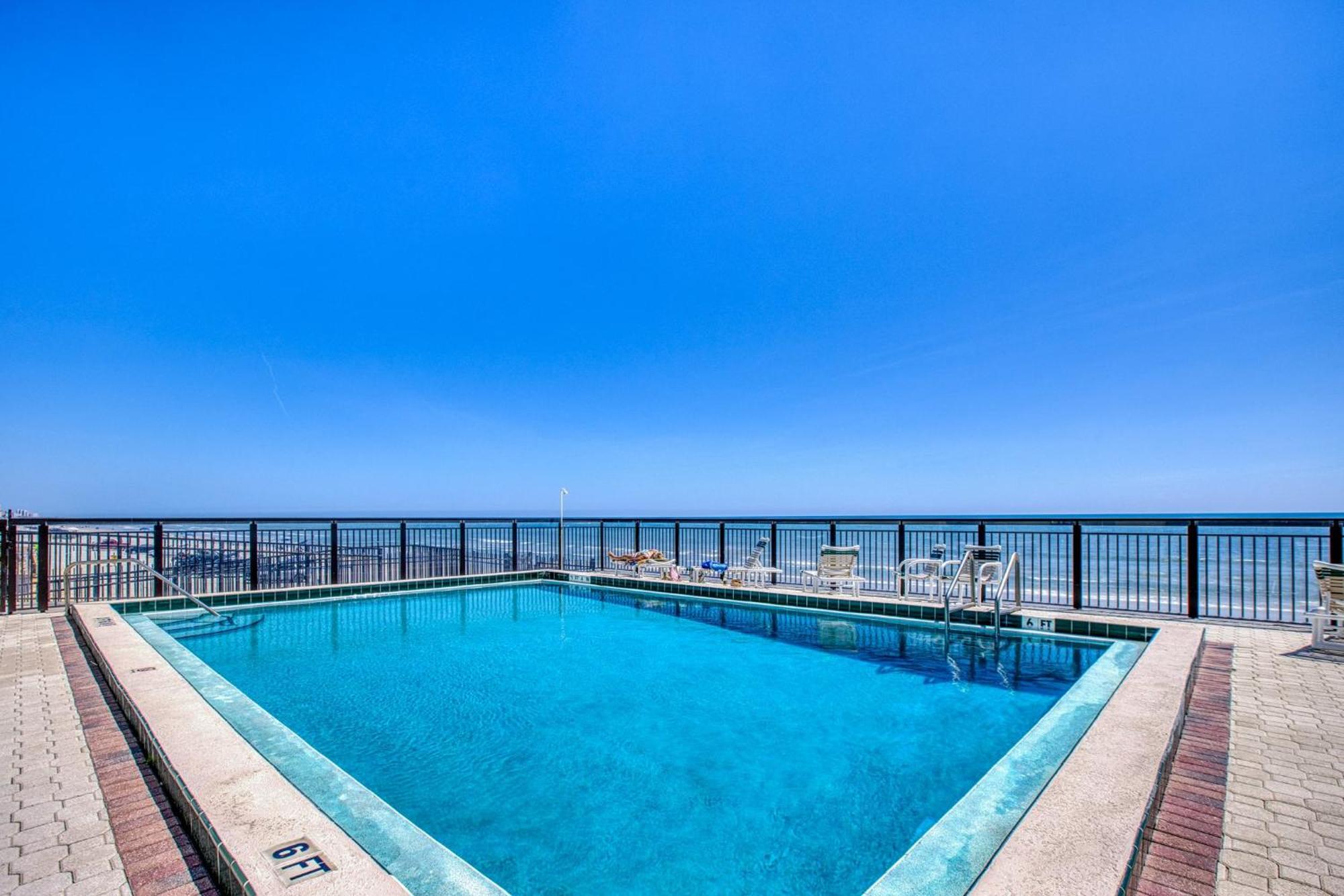 Ocean View With A Beachfront Pool At Ocean Trillium Condo ~ 403 New Smyrna Beach Eksteriør billede